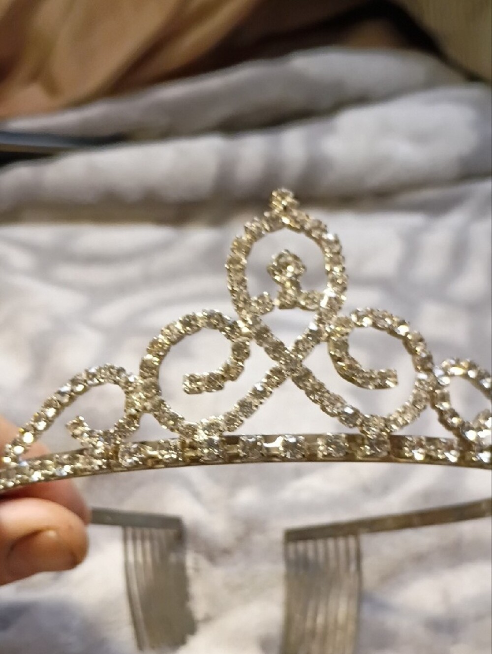 Source Unknown Silver Rhinestone Tiara Headpiece - Picture 3 of 5